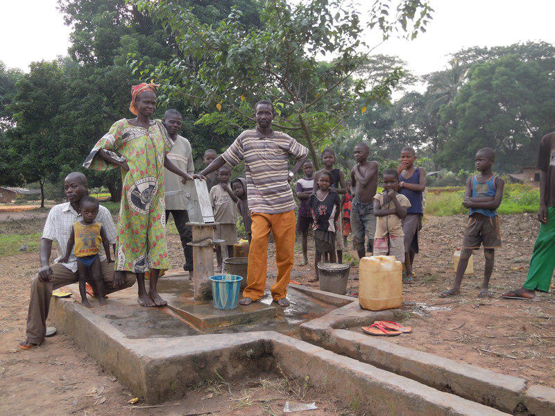 img-riabilitazione-pozzi-costruzione-latrine-e-corsi-di-formazione-in-partenariato-con-wrf